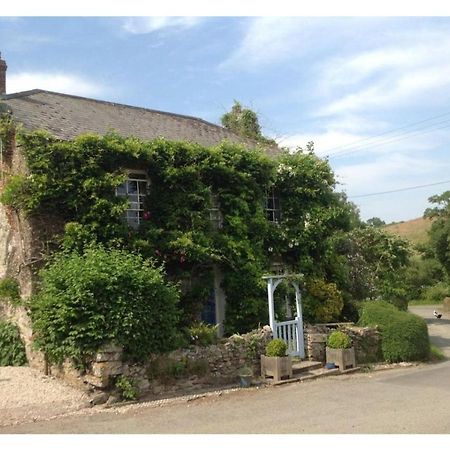 Tubbs Mill House B&B Boswinger Экстерьер фото